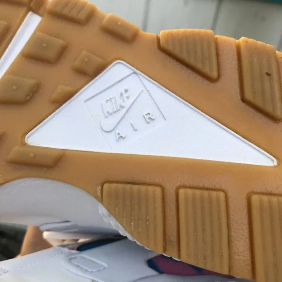 Nike Air Huarache Pink & Blue Tie-Dye Sneaker, 6.5 - Picture 7 of 8